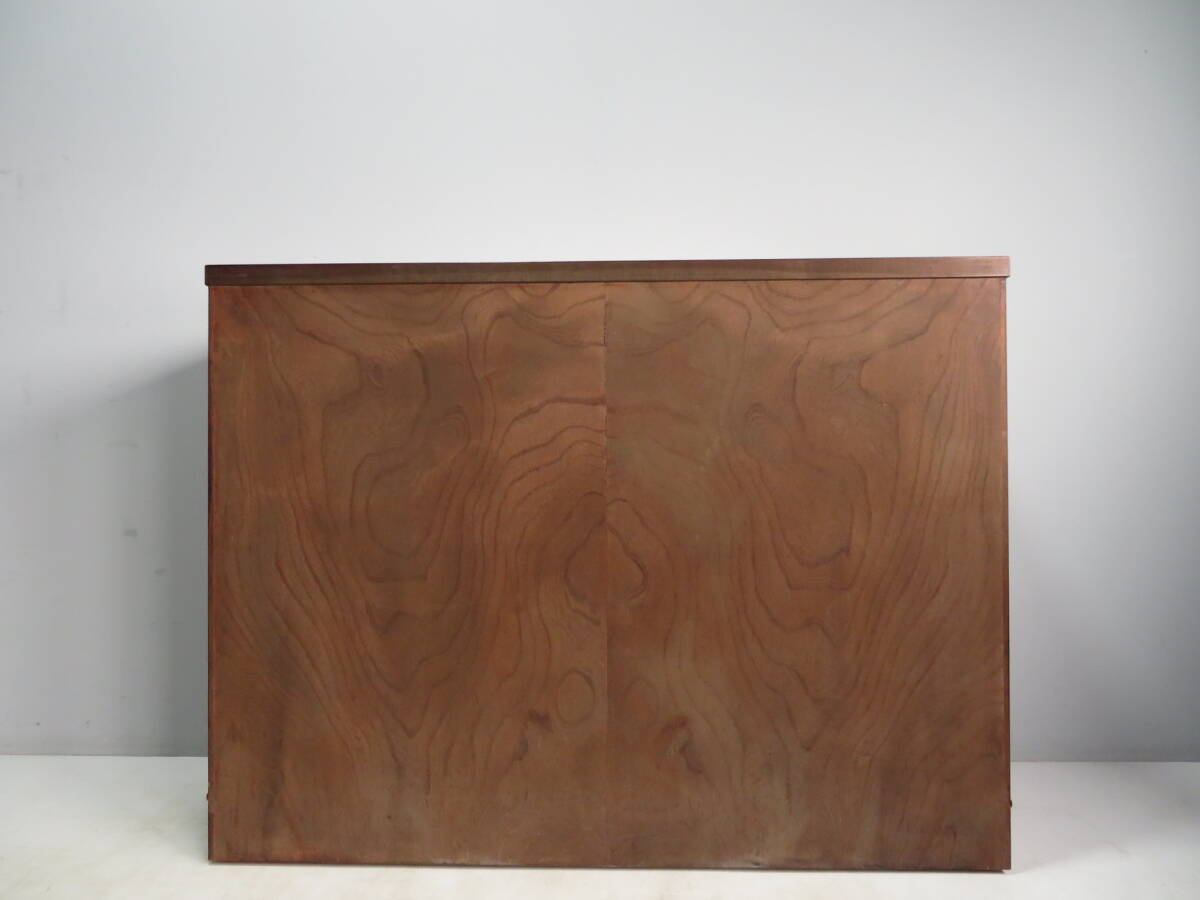 岩谷堂 欅 漆塗り 艶あり 仙台箪笥 南部鉄器 牡丹金具 中桐 姫箪笥 伝統工芸 民芸 鍵付き_画像9