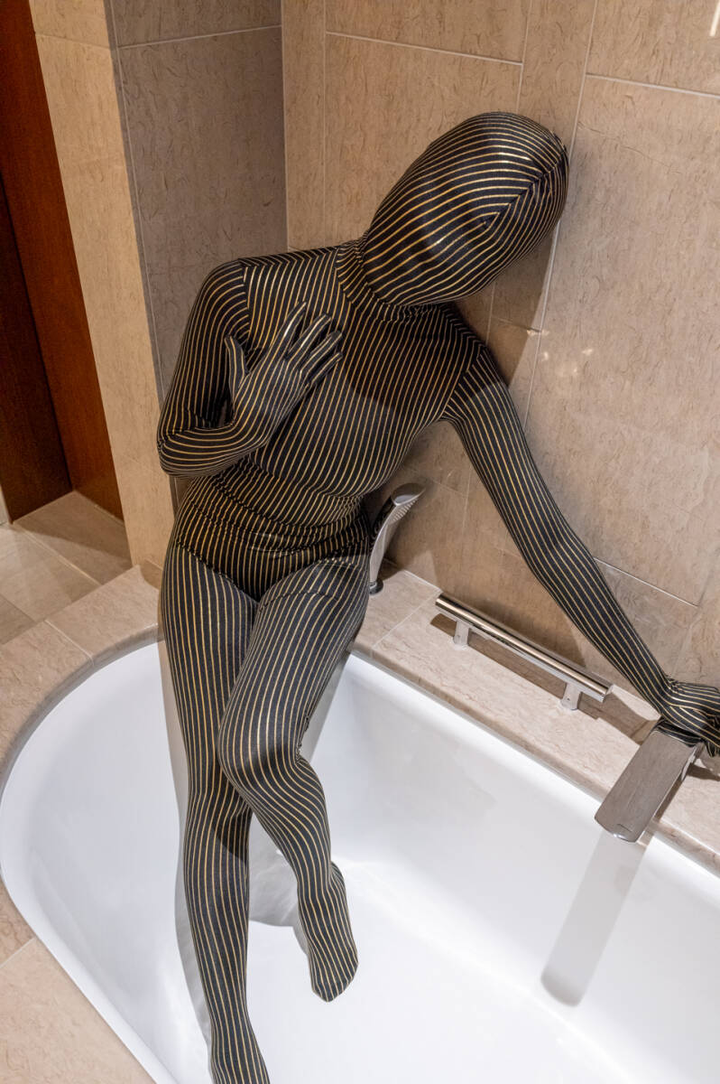 25102711 [Gold Wire Stripe in the Tub] Sale of Zentai Pictures by Marcy Anarchy_画像4