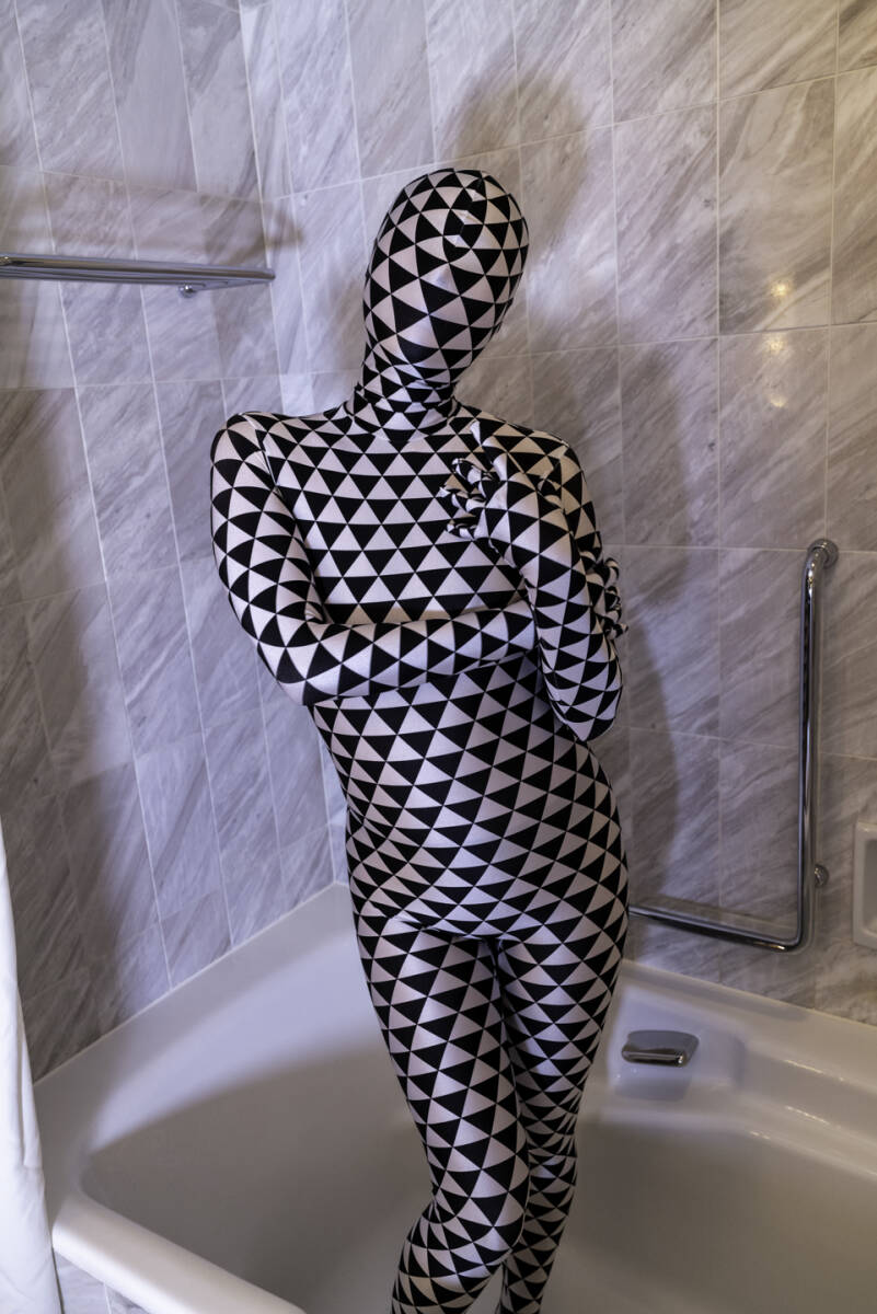 24012713 [Three Scales] Sale of Zentai Pictures by Marcy Anarchy_画像1