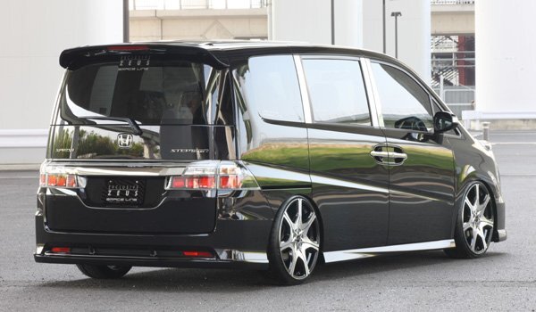 M'z SPEED 2 позиций комплект не крашеный FRP Step WGN RG1 RG2 H19.11~H21.9 Spada MC после 