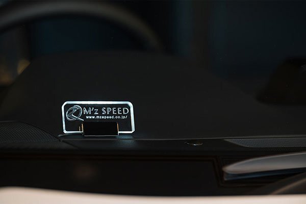 M'z SPEED акрил Logo plate Panthera Logo 