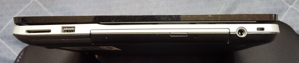 [4K&タッチパネル！回復ドライブ用USB付き＆MS Office2021]LIFEBOOK AH90/X(FMVA90X)Core i7 メモリ8GB/SSD512GB/スピーカー訳アリ_画像7