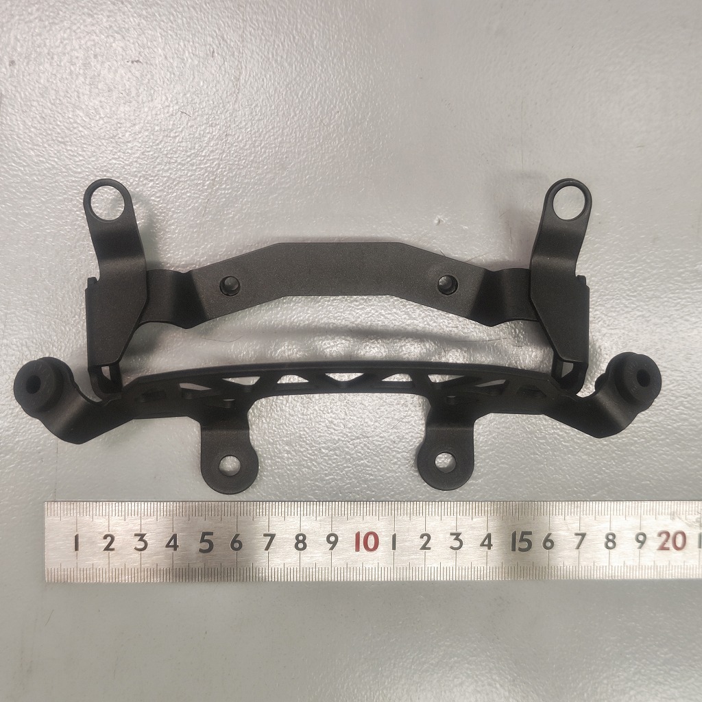 カワサキ　Z900 2017-18　スクリーン 　14093-0514　フロントラックマウント　ブラケット付　純正OP　北米カワサキ_画像4