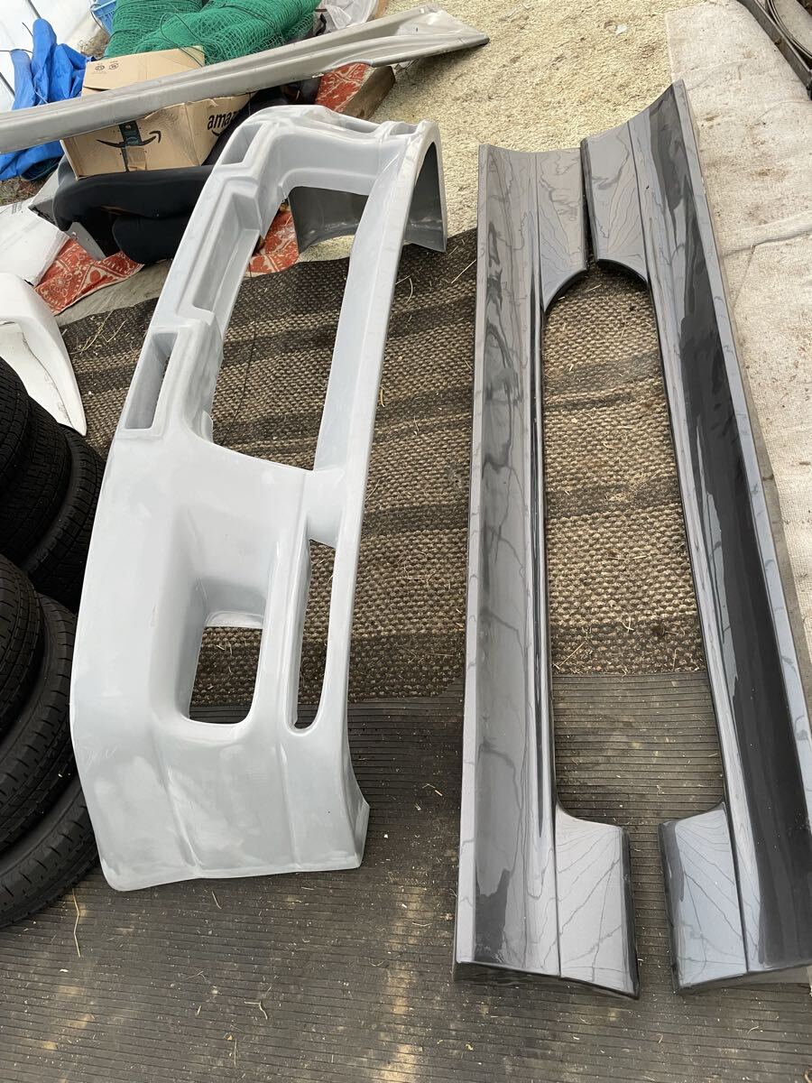 スカイライン R33用 社外GTRフロントバンパー 社外サイドスポイラー 発送不可 引き取り手渡しのみ即決特典あり _画像2