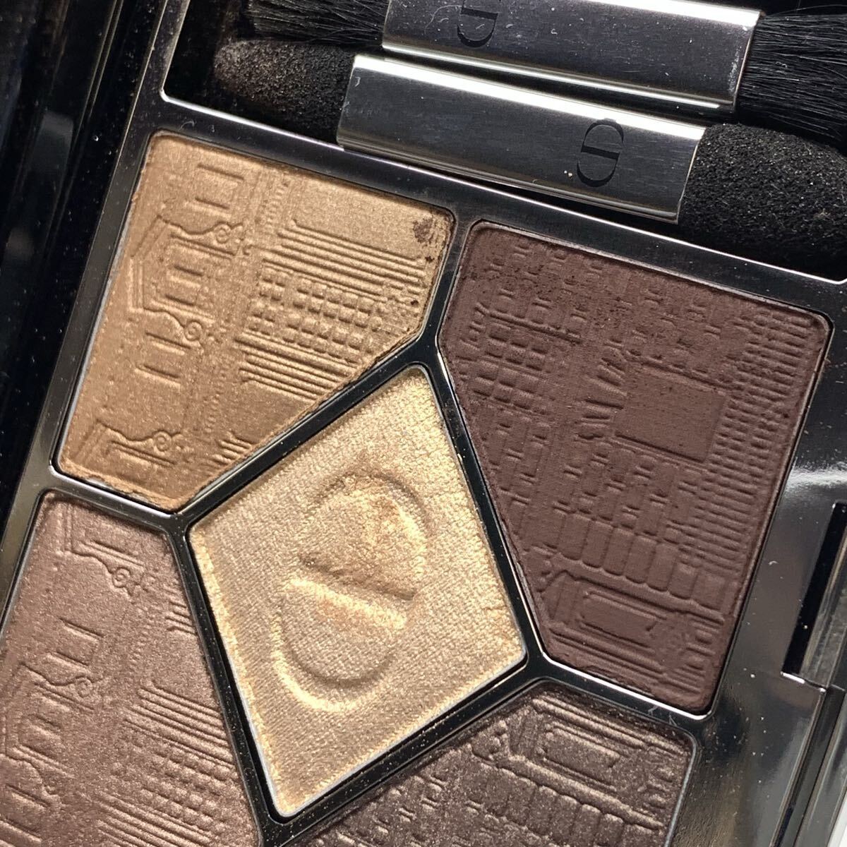 ほぼ未使用 Dior ディオール サンク クルール クチュール 469 アトリエ ドレ アイシャドウ アイシャドー 化粧品 コスメ 管理RY25005716_画像3