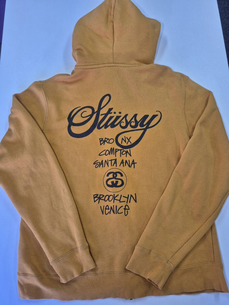 ★　STUSSY　ステューシー　パーカー　Ｌサイズ　フーディ_画像1