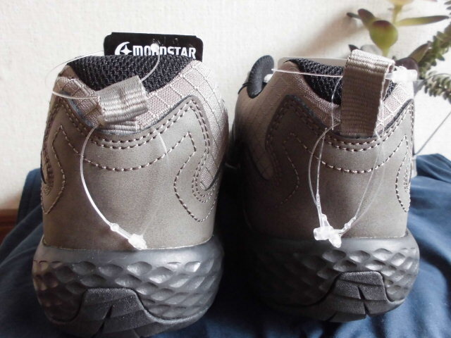 新品26.0EEEEcm　ムーンスター　雪道も大丈夫な強力滑り止めラバーアウトドアウォーキングシューズ_画像6