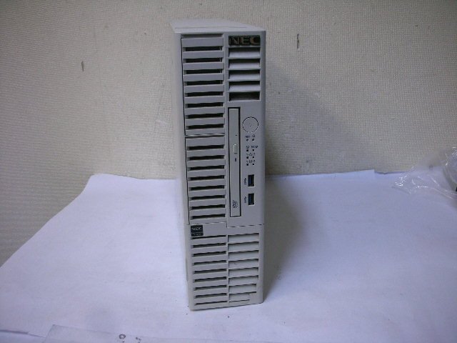 NEC Express 5800/T110j-S(N8100-2798Y)Xeon 4Core E-2224 3.4GHz/8GB/SATA 3.5インチ 1TB x 2_画像1