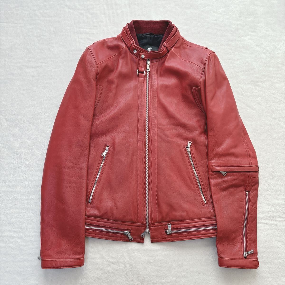 【美品】ラブレス LOVELESS レザージャケット ライダース 羊革 赤 シャドーモノグラム ラムレザー おしゃれ カジュアル バイカー_画像2