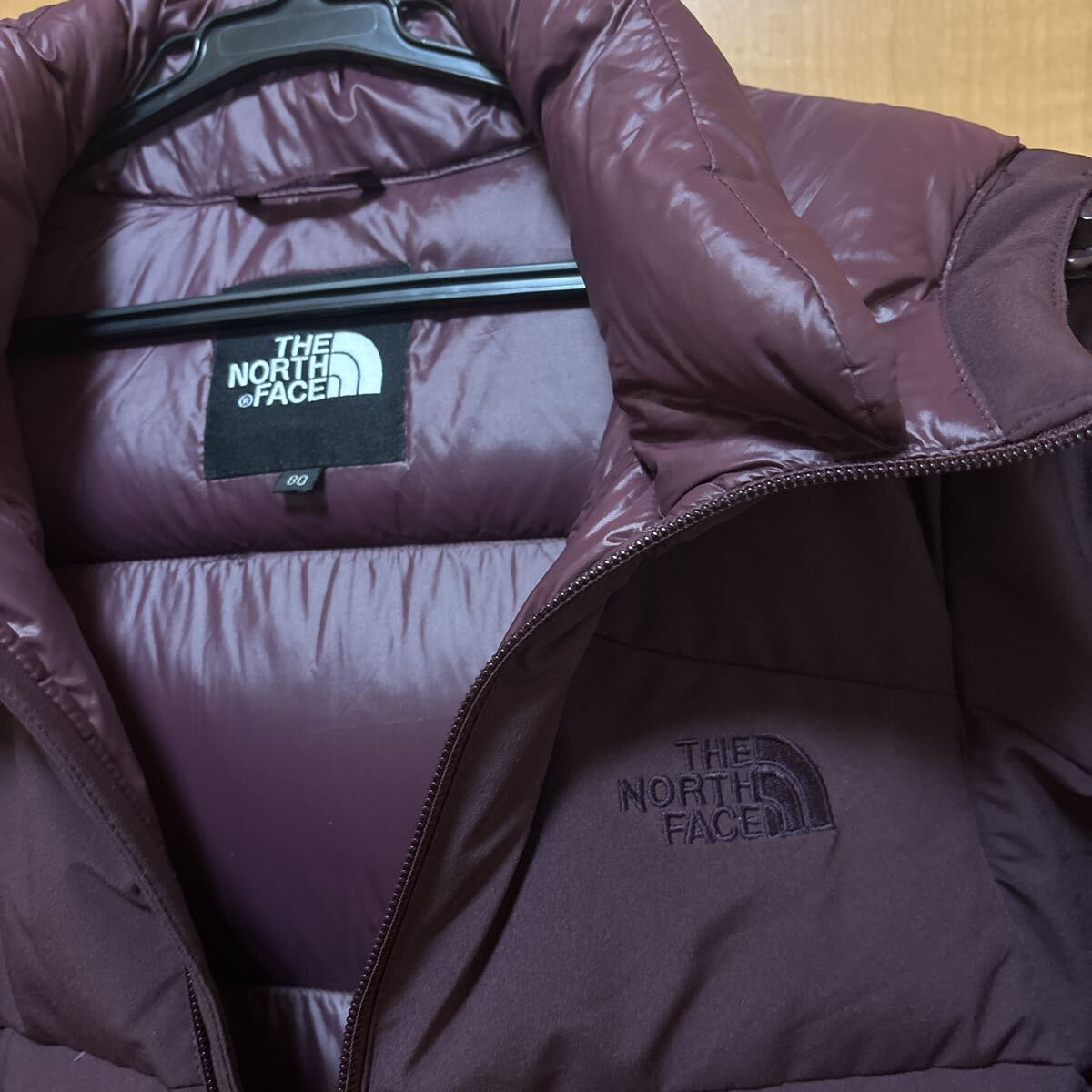 新品激安 THE NORTH FACE ザ・ノース・フェイス定価3.4万 PREMIUM GOOS DOWN使用 パッカブル フーデッド ダウンジャケット G81 DPV_画像2