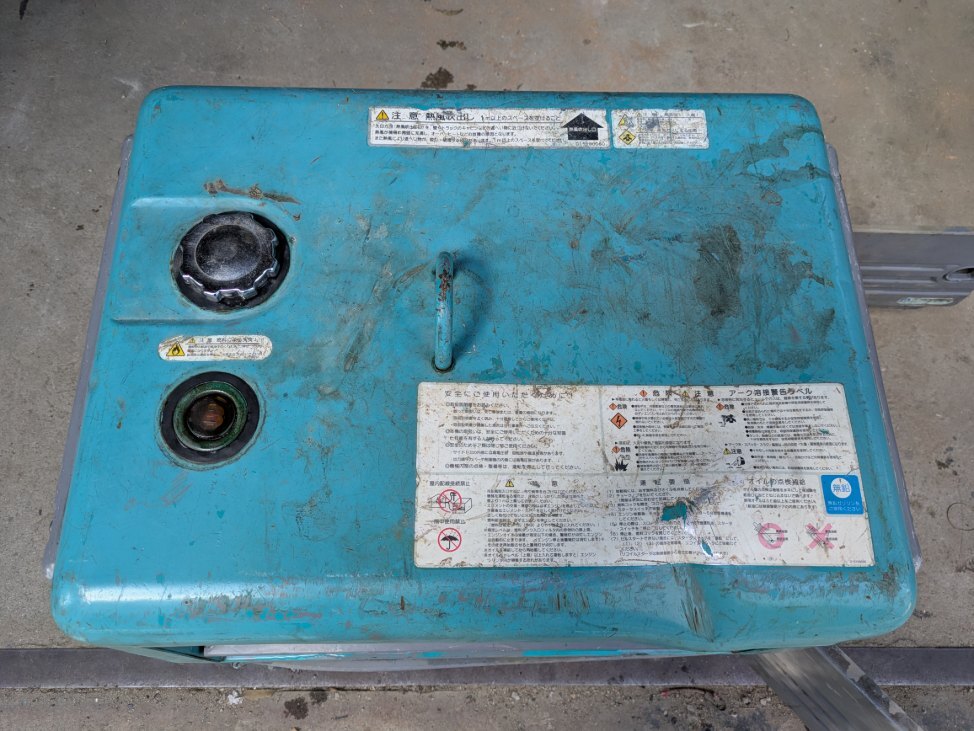 引き取り限定　デンヨー 発電溶接機 GAW-180ES ガソリンエンジン_画像4