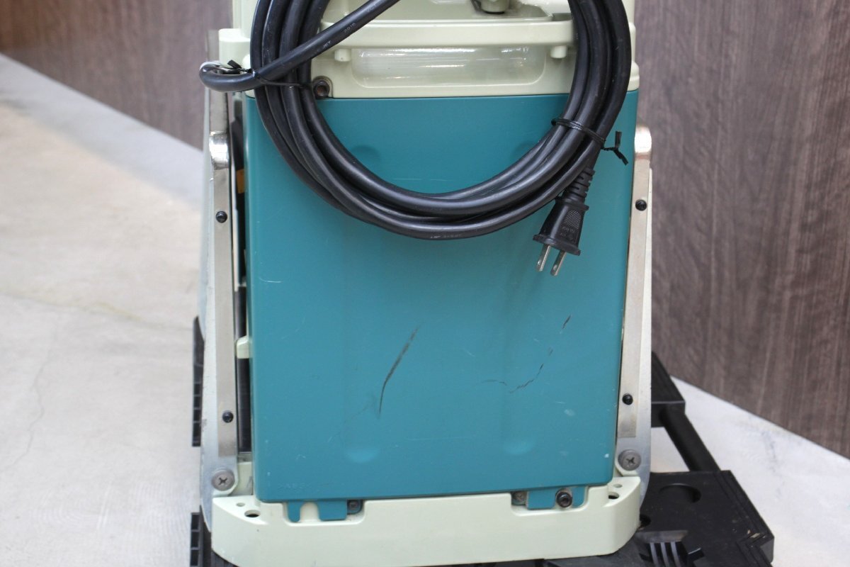 1K858☆ マキタ Makita ☆ 304mm自動カンナ 2012NB 美品 【ニューポーン】_画像5