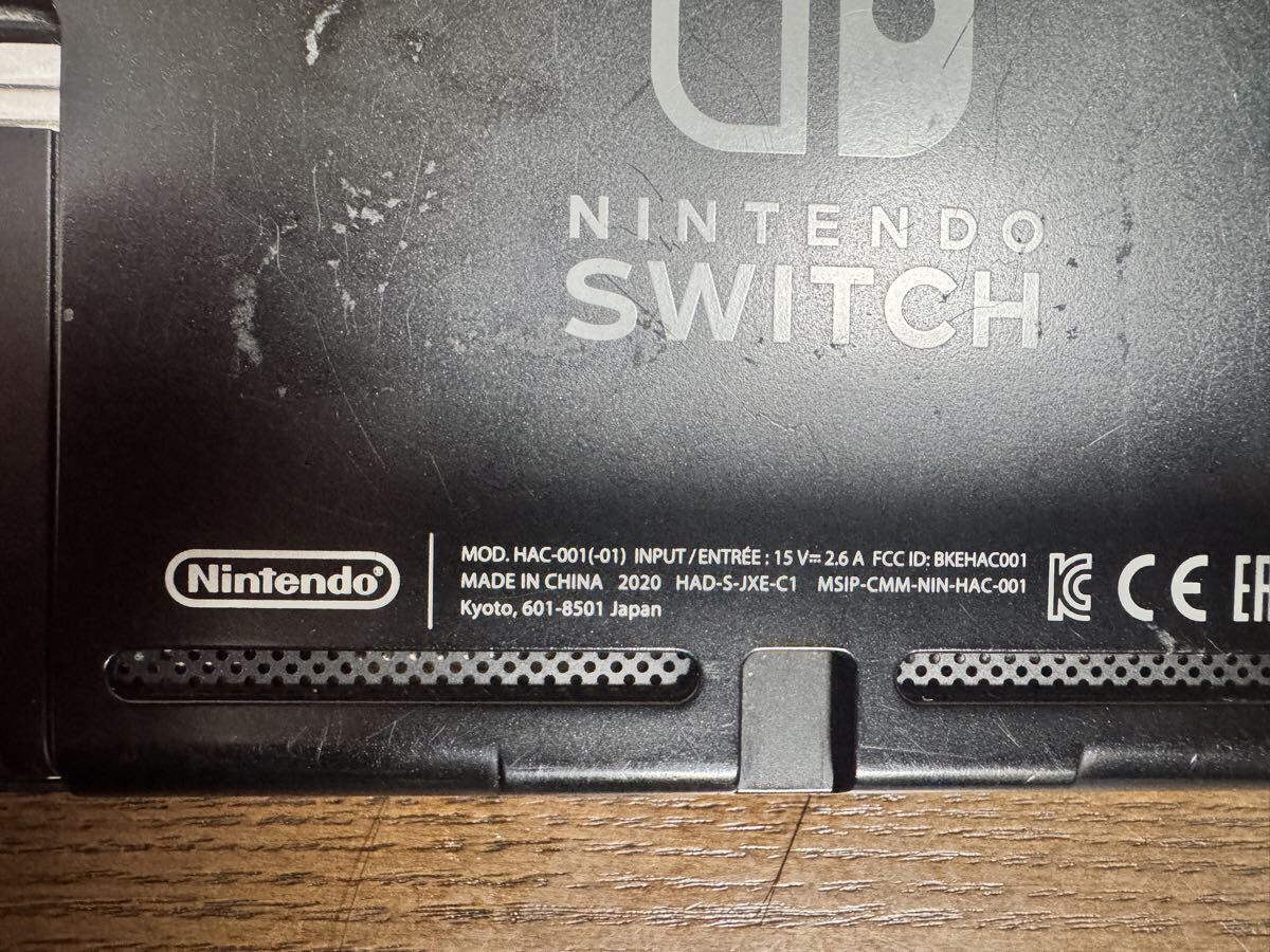ジャンクNintendo Switch ニンテンドースイッチ 本体のみ_画像3