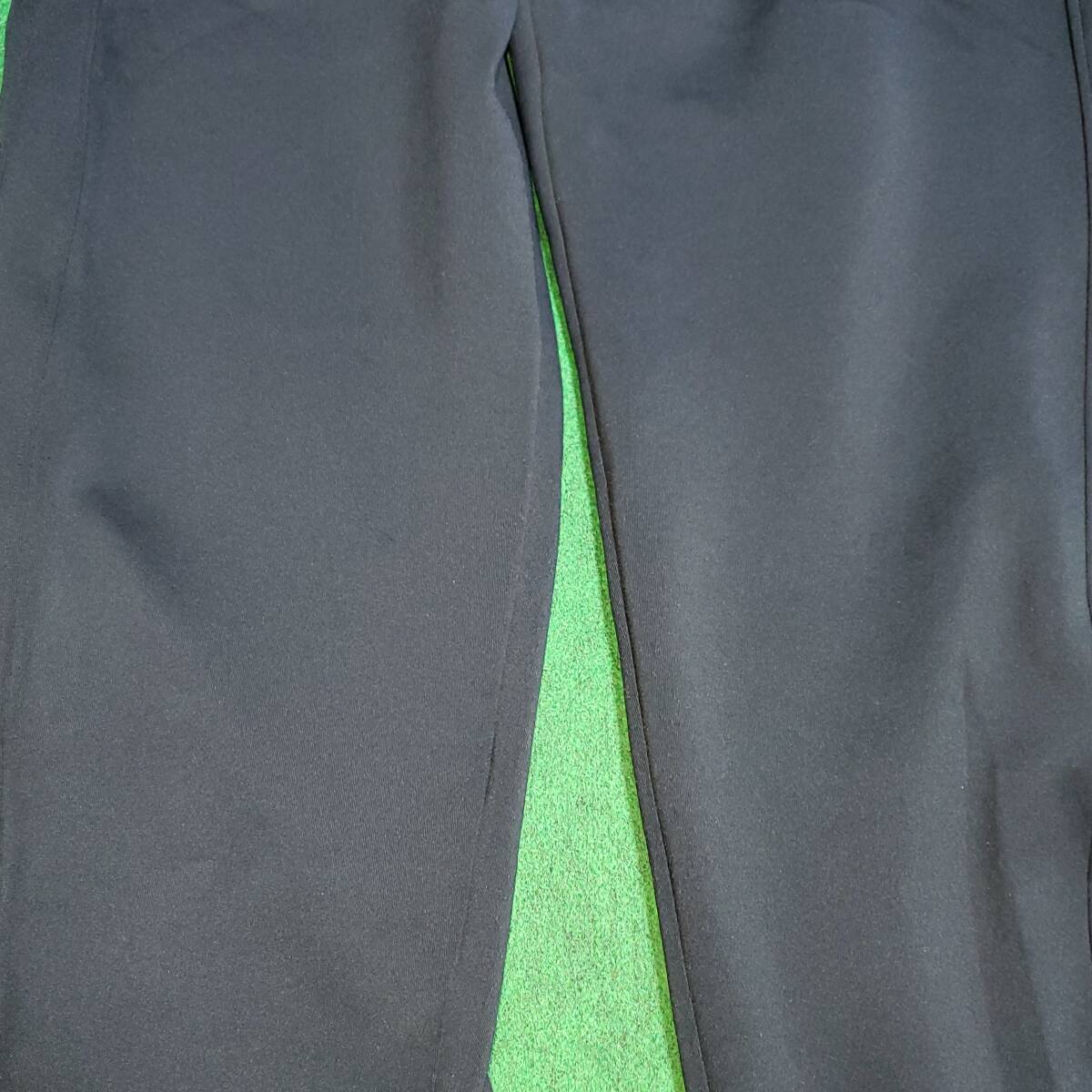 秋田 ノーザンハピネッツ ジャージ パンツ 西野曜 サイン入り / XXL アンダーアーマー 美品 Bリーグ　全開 バスパン フルオープン_画像6