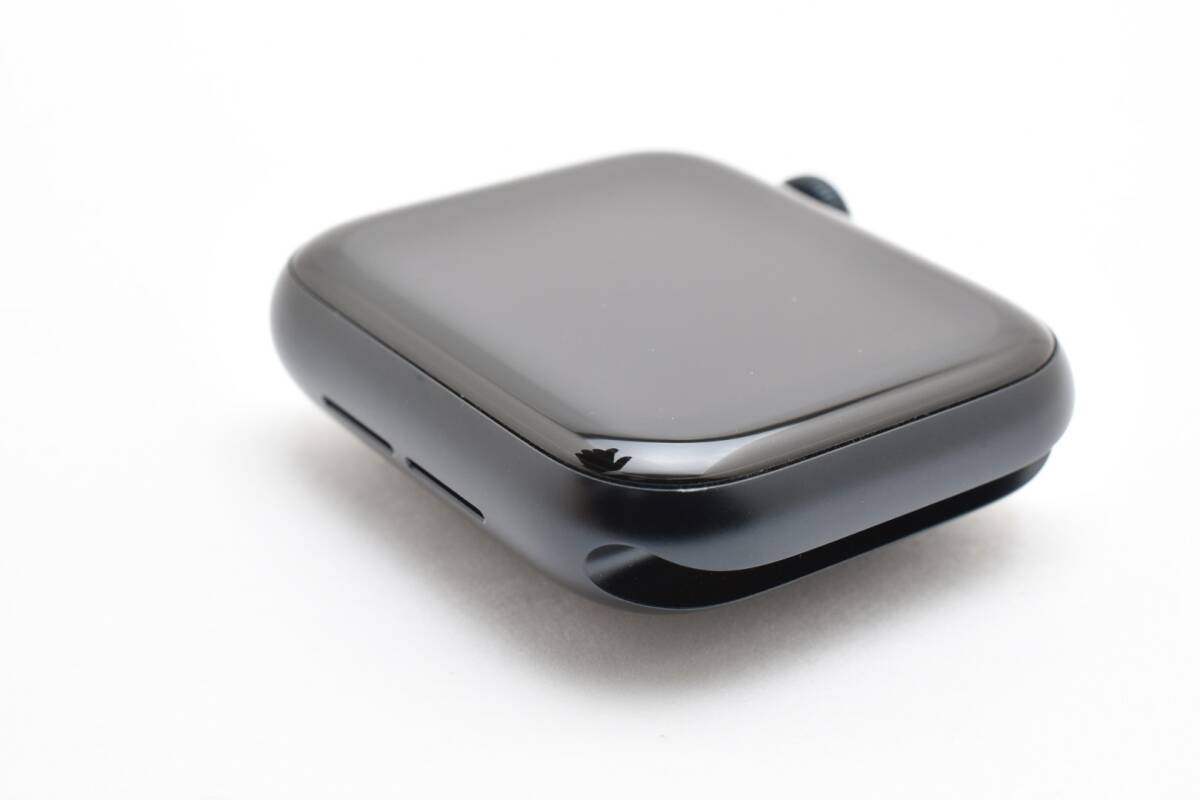 ★新品同様★保管品 Apple Watch アップルウォッチ SE 第二世代 GPSモデル 40mm スポーツバンド ◎本体 +バンド #202500065_画像8