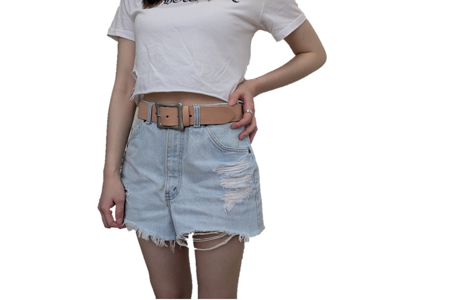 栃木レザーベルト（ナチュラル）ニッケルバレル鍍金バックル　４０ｍｍ幅一枚革_画像2