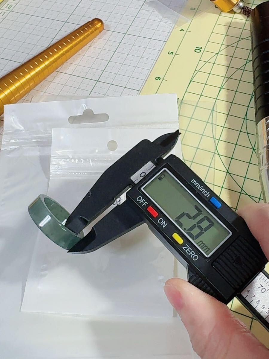 R2-02808天然本翡翠《本物保証》藍水翡翠指輪約28~29号 一点物 希少 縁起物 お守り 魔除け 昇進 成功 金運財運 幸運 幸福 パワーストーン_画像8