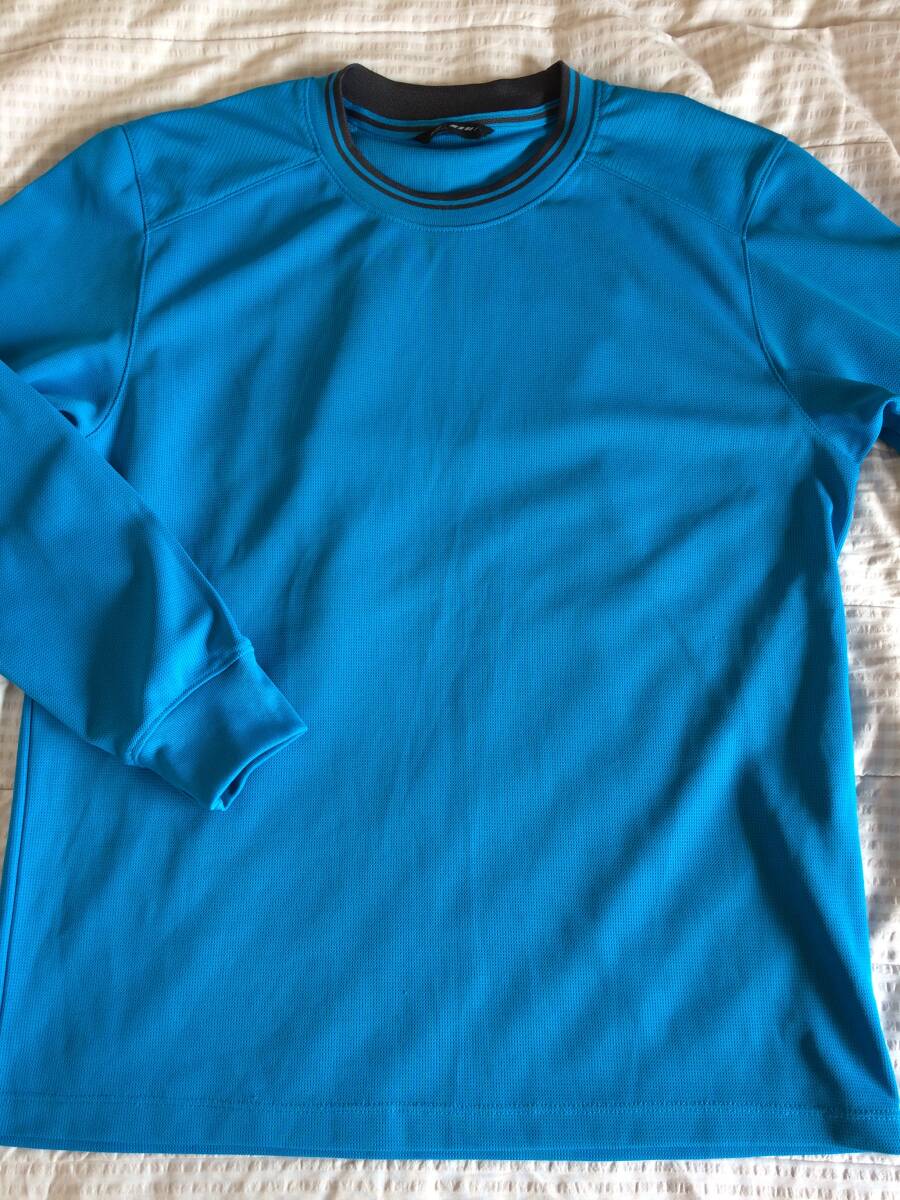 ユニクロ　メッシュクルーネックTシャツ　メンズSサイズ　コバルトブルー◆送料185円（クリックポスト/追跡可能）スポーツユーティリティ_画像3