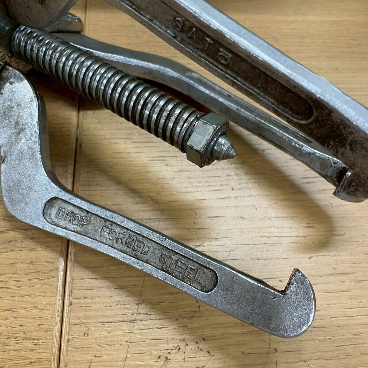 ww6550 SATO サトー 三爪ギアプーラー 引き抜き作業 工具_画像5