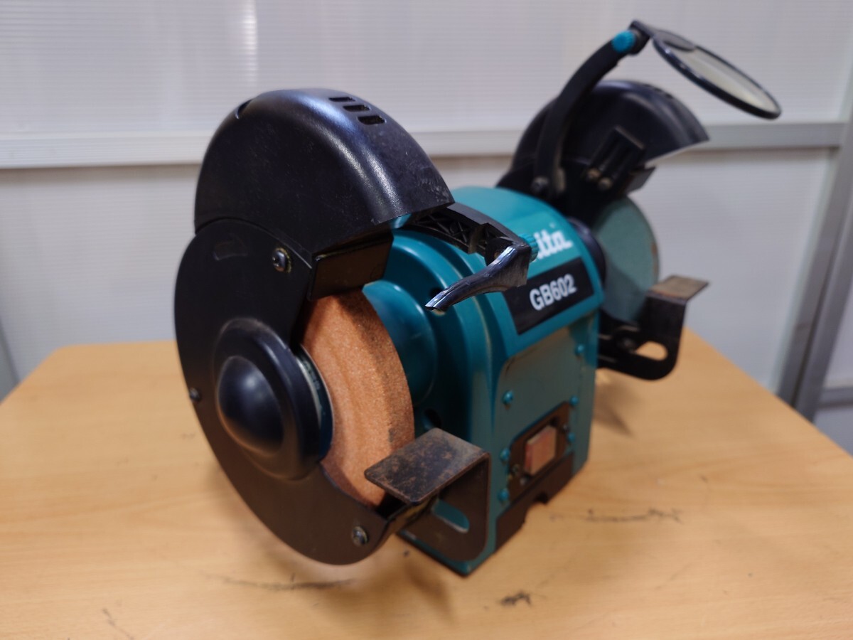 マキタ 卓上グラインダ GB602　中古品　2015年製　アート家財便発送　札幌市 makita_画像7