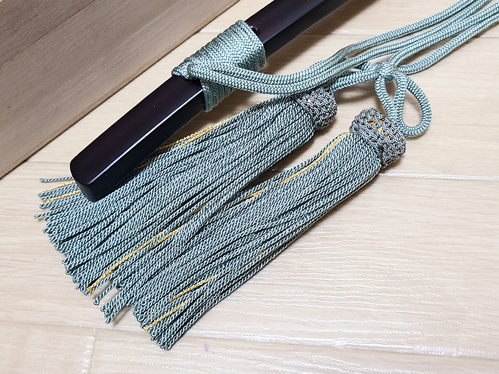 (15) храм . предметы для домашнего буддийского алтаря фиолетовый .. смысл . обе . большой .. закон . память длина 30cm.. буддизм предметы для домашнего буддийского алтаря закон ... колесо .. храм .. смысл .