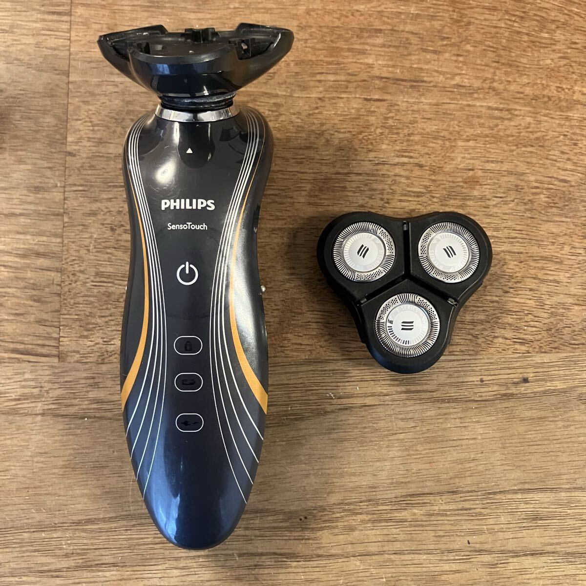【動作品】 PHILIPS シェーバー RQ1160 SensoTouch メンズ 電気シェーバー 付属有/ PHILIPS Series 5000 3000 7000 9000 お探しの方に！_画像3