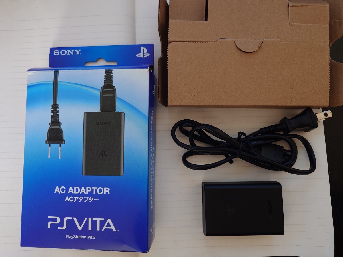 【中古】PS Vita ACアダプター PCH-ZAC1 本体＋箱セット USBケーブル別売り_画像4
