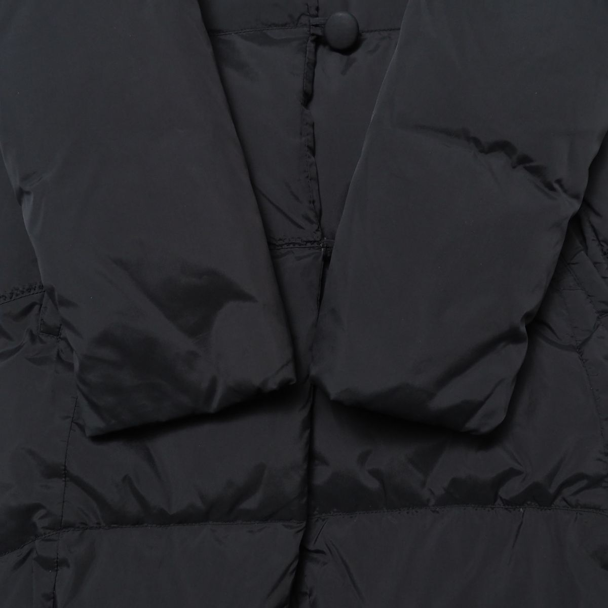 TJ6455●ラルトラモーダ/LALTRAMODA*スタンドカラー ダウンコート*包みボタン*レディース サイズS*ブラック_画像4