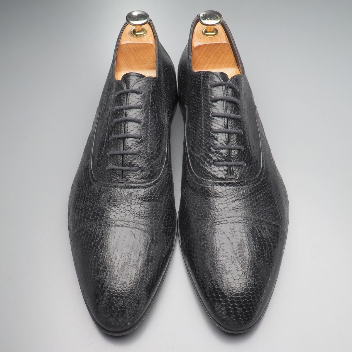 W5398//イタリア製*チェザーレパチョッティ*メンズ6/リザード型押し革/ストレートチップ/キャップトゥ/レザーシューズ/革靴/黒/ブラック_画像2