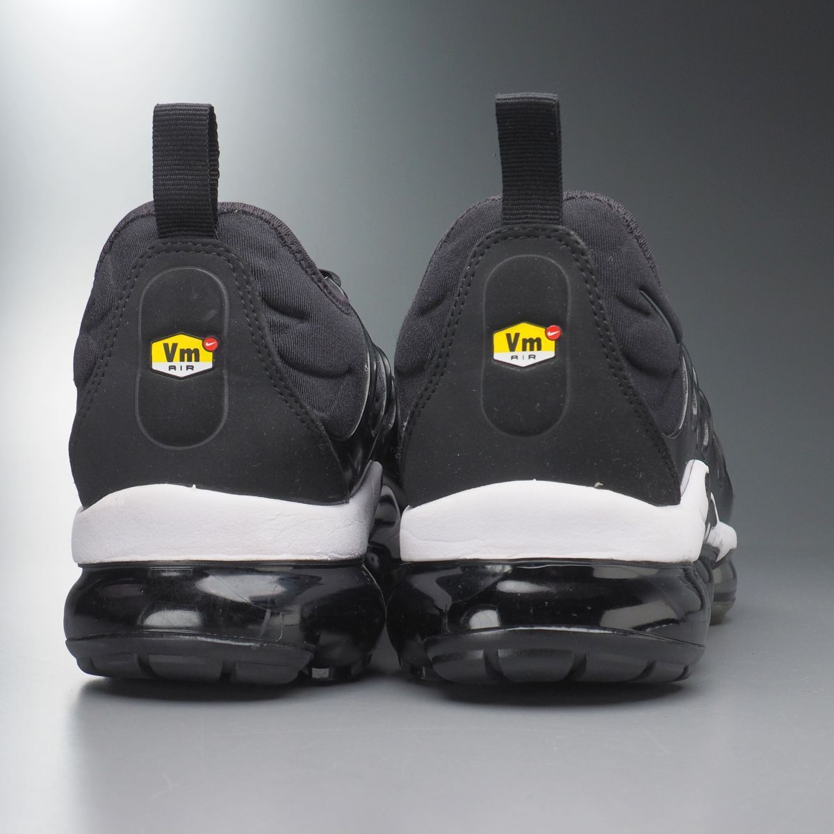 SMI2659//* Nike /NIKE* мужской US9.5/ воздушный veipa- Max плюс /AIR VAPORMAX PLUS/ спортивные туфли / low cut / обувь / чёрный / черный /924453-010