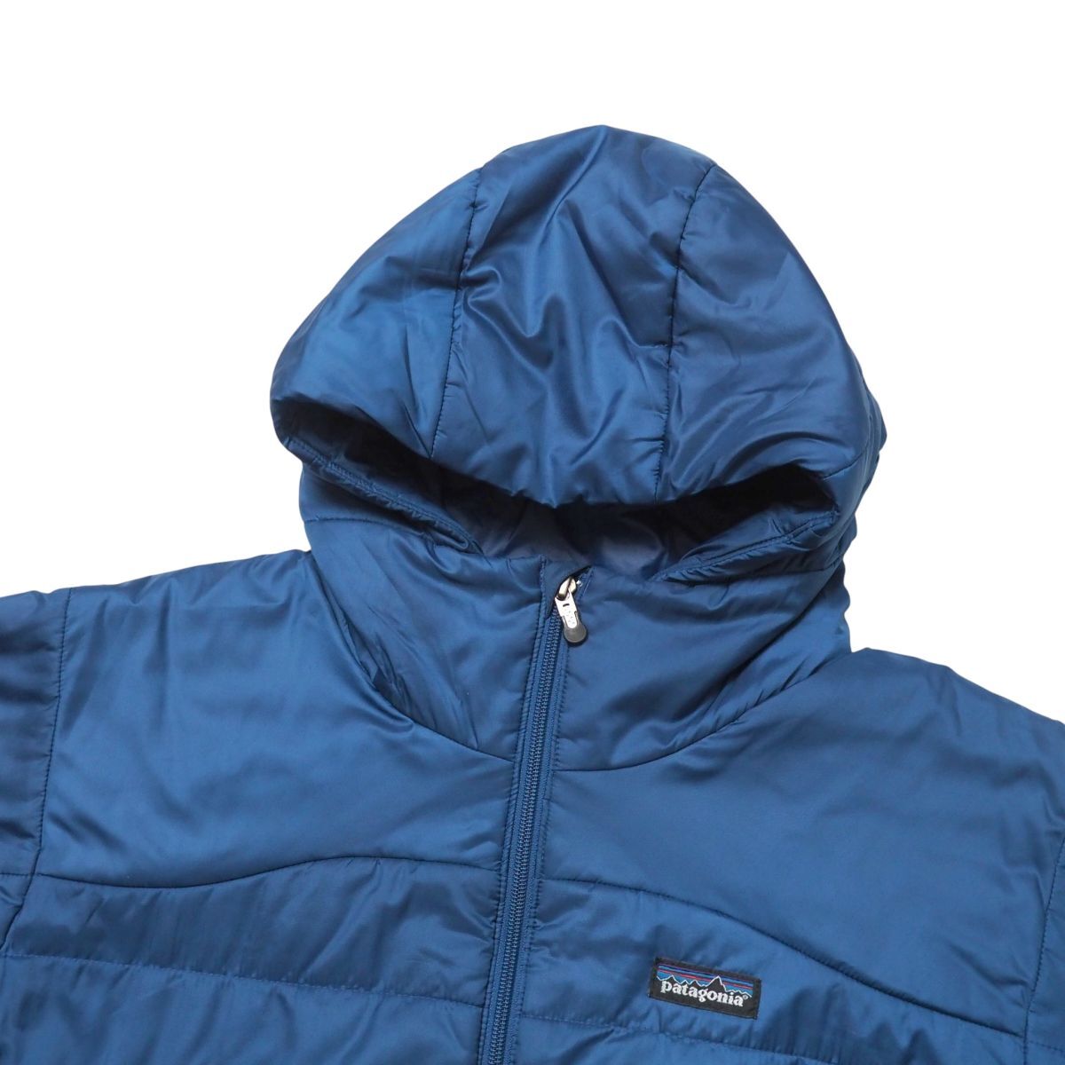 TI6201◎patagonia パタゴニア 83974F9 マイクロパフジャケット 83974F9 中綿:プリマロフト メンズL ブルー系 ジップ フーデッドジャケット_画像3
