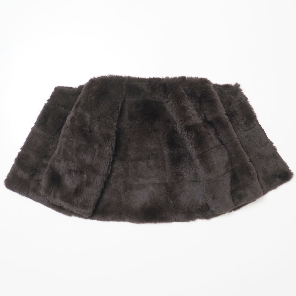 GS5741▽ジュンコシマダ 49AV.junko shimada ラビットファージャケット 毛皮 ショート丈 ノーカラー サイズ38 ダークブラウン系_画像5