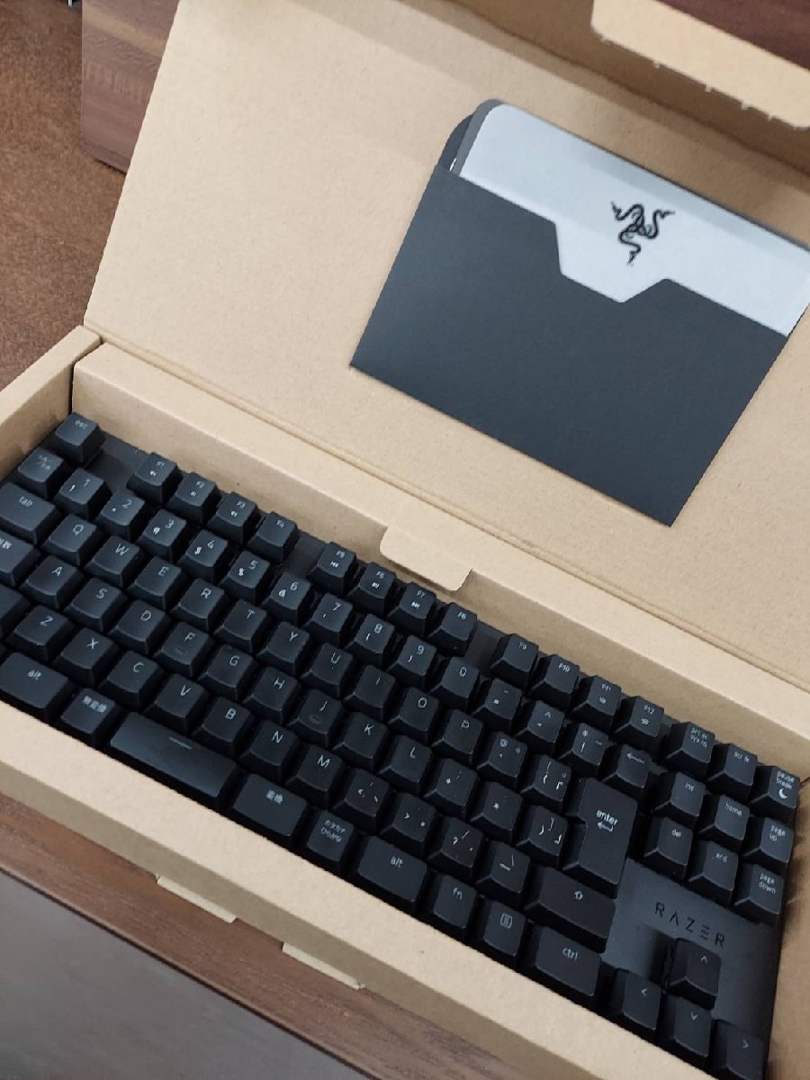 ○　RAZER BLACKWIDOW LITE RZ03-0264700-R3J1　ゲーミング キーボード 有線 レーザー_画像4