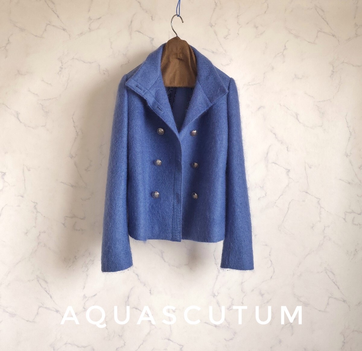 超高級 新品同様 希少 Aquascutum モダンショートコート 憧れのセレブ御用達ロイヤルブルー エレガントデザイン アクアスキュータム _画像1