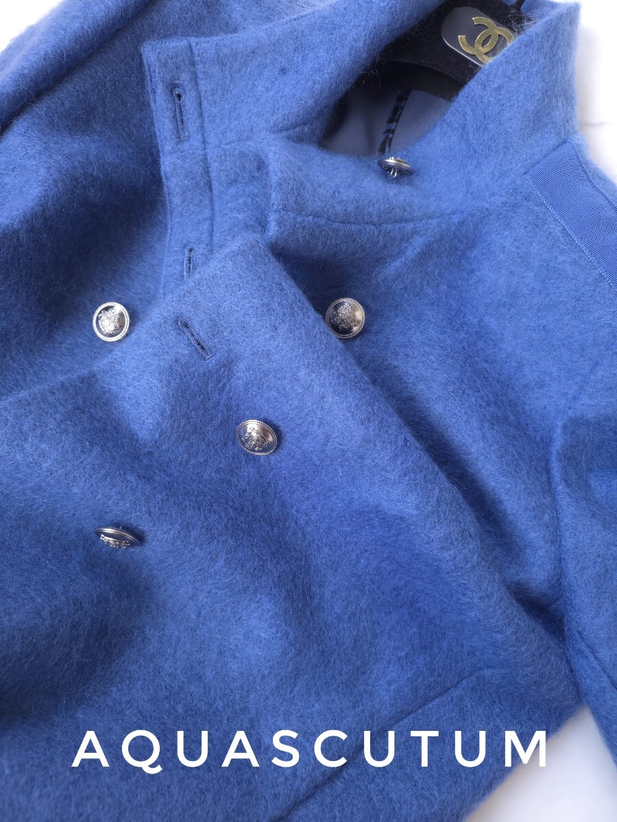 超高級 新品同様 希少 Aquascutum モダンショートコート 憧れのセレブ御用達ロイヤルブルー エレガントデザイン アクアスキュータム _画像6
