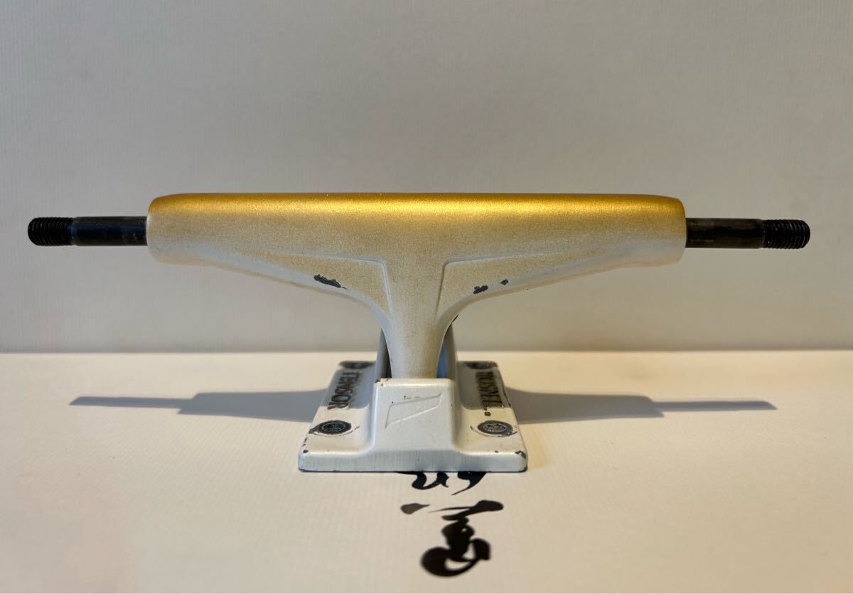 SKATEBOARD TENSOR TRUCK MAG LIGHT HI 5.25 (7.875-8.125) _画像3