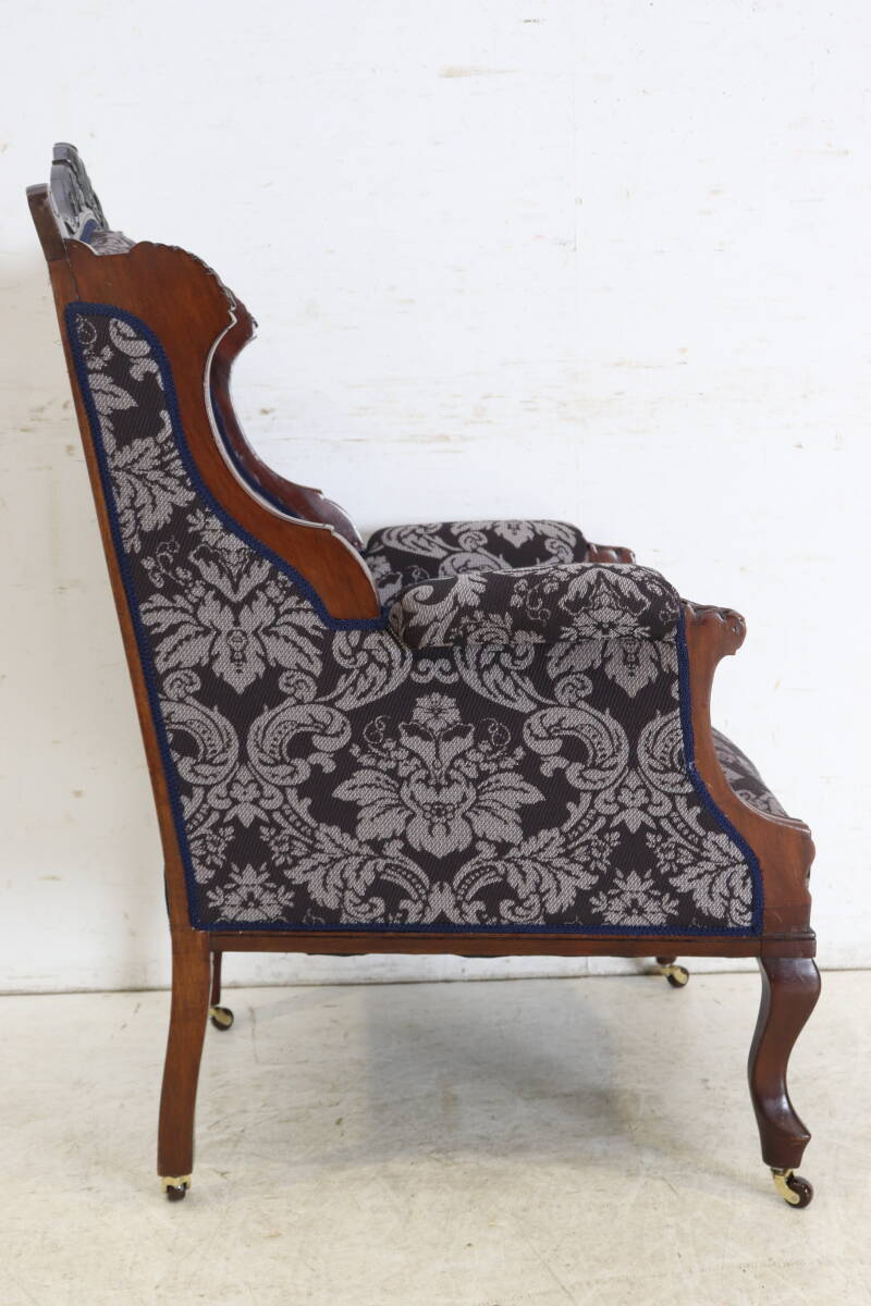 1890年代イギリス製 アンティーク ビクトリアン ウォルナット ボタンバック シングルソファ 一人掛け 椅子 ビンテージ 家具 英国クラシック_画像9