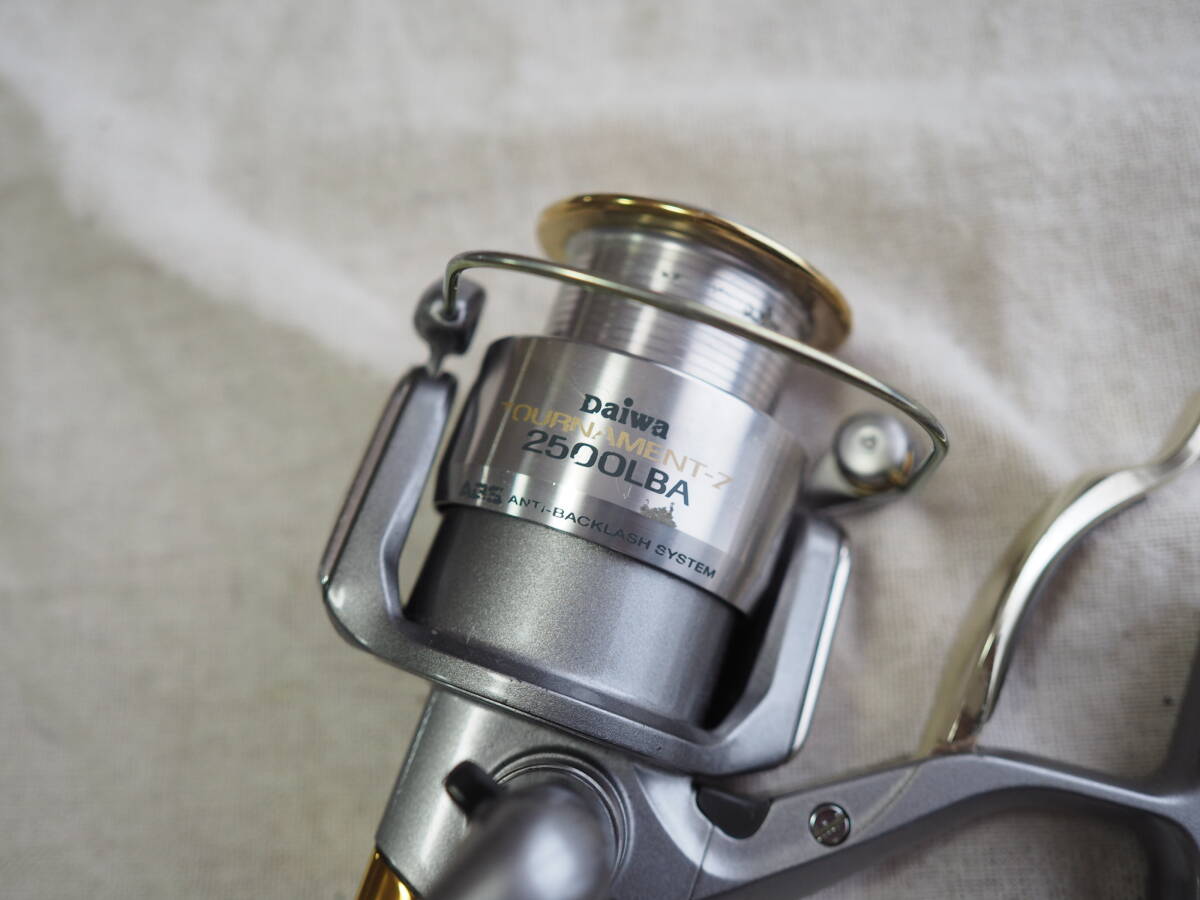 !! прекрасный товар Daiwa to-na men toZ 2500LBA сделано в Японии!!