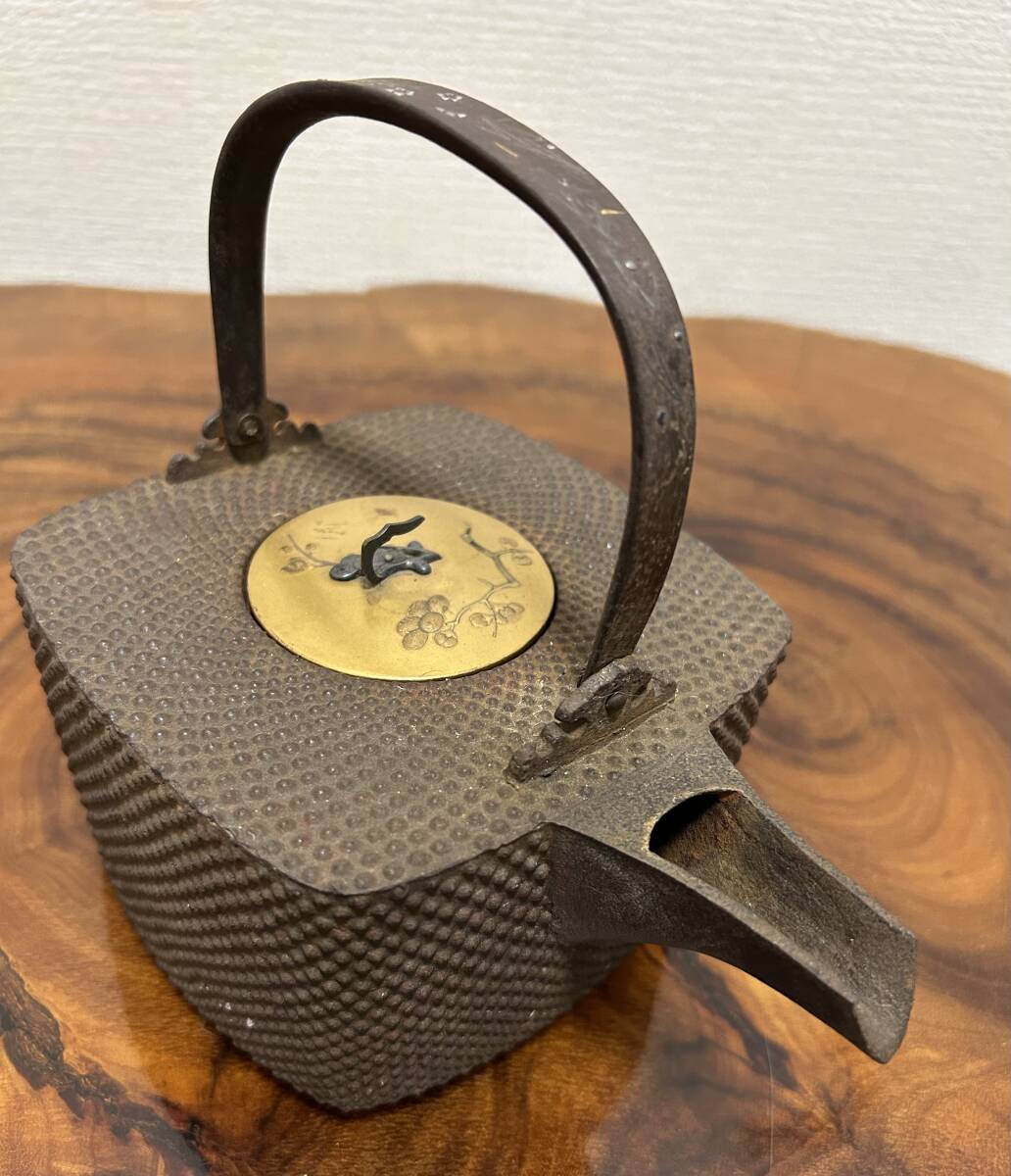 【金工作品】銚子/鉄瓶/霞模様/金蓋/職人技/宮廷行事/酒器/祝宴/時代物/明治時代～/状態良好/骨董/古美術/_画像1