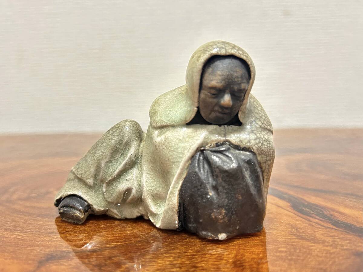 【達磨大師】中国/インド/日本/修行僧/僧侶/弾宗/陶器/焼物/繊細彫刻/時代物/当時物/骨董/古美術/顔か綺麗/_画像1