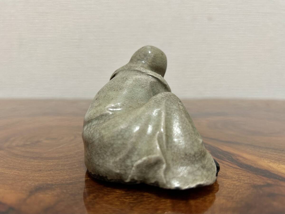 【達磨大師】中国/インド/日本/修行僧/僧侶/弾宗/陶器/焼物/繊細彫刻/時代物/当時物/骨董/古美術/顔か綺麗/_画像3