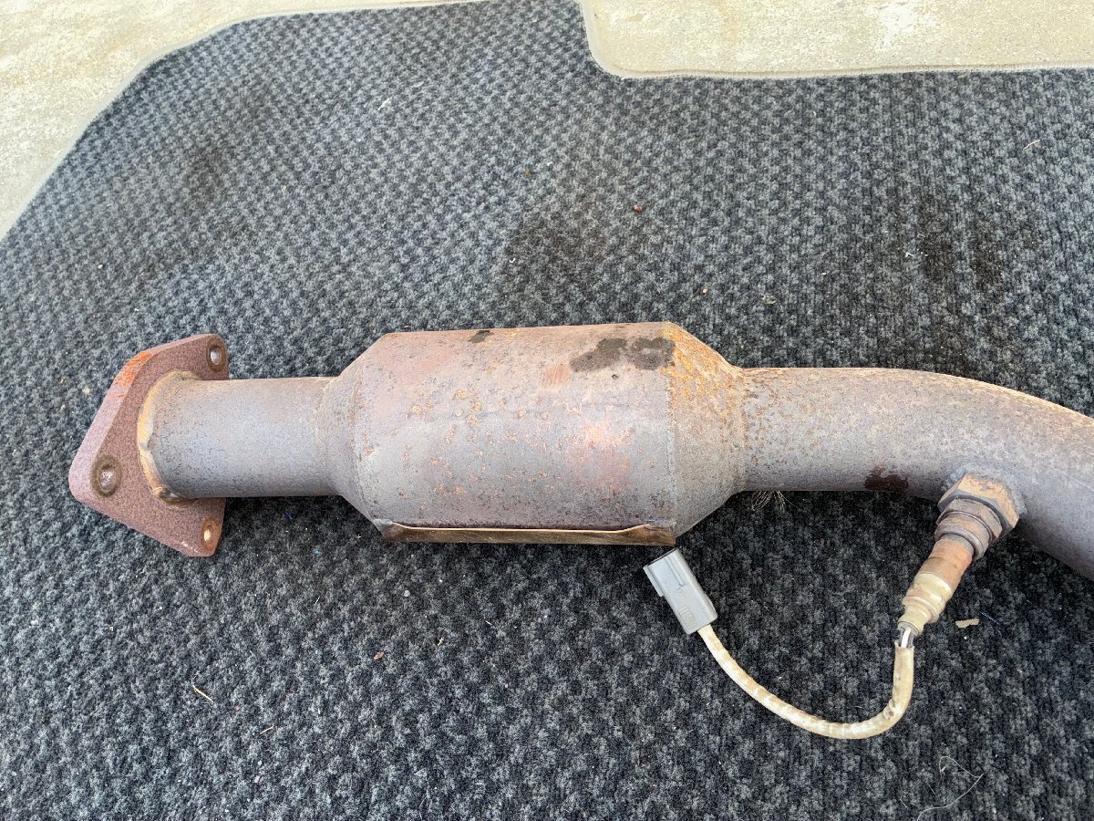 引き取り可　H15年　RX-8　SE3P　13B　6MT　Rmagic　メタルキャタライザー　触媒　Rマジック　フロントパイプ　6速マニュアル　中古品_画像2