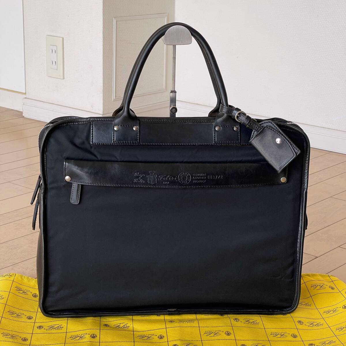 【定価72,600円】 Felisi フェリージ 8637/2/ds ブラック_画像2