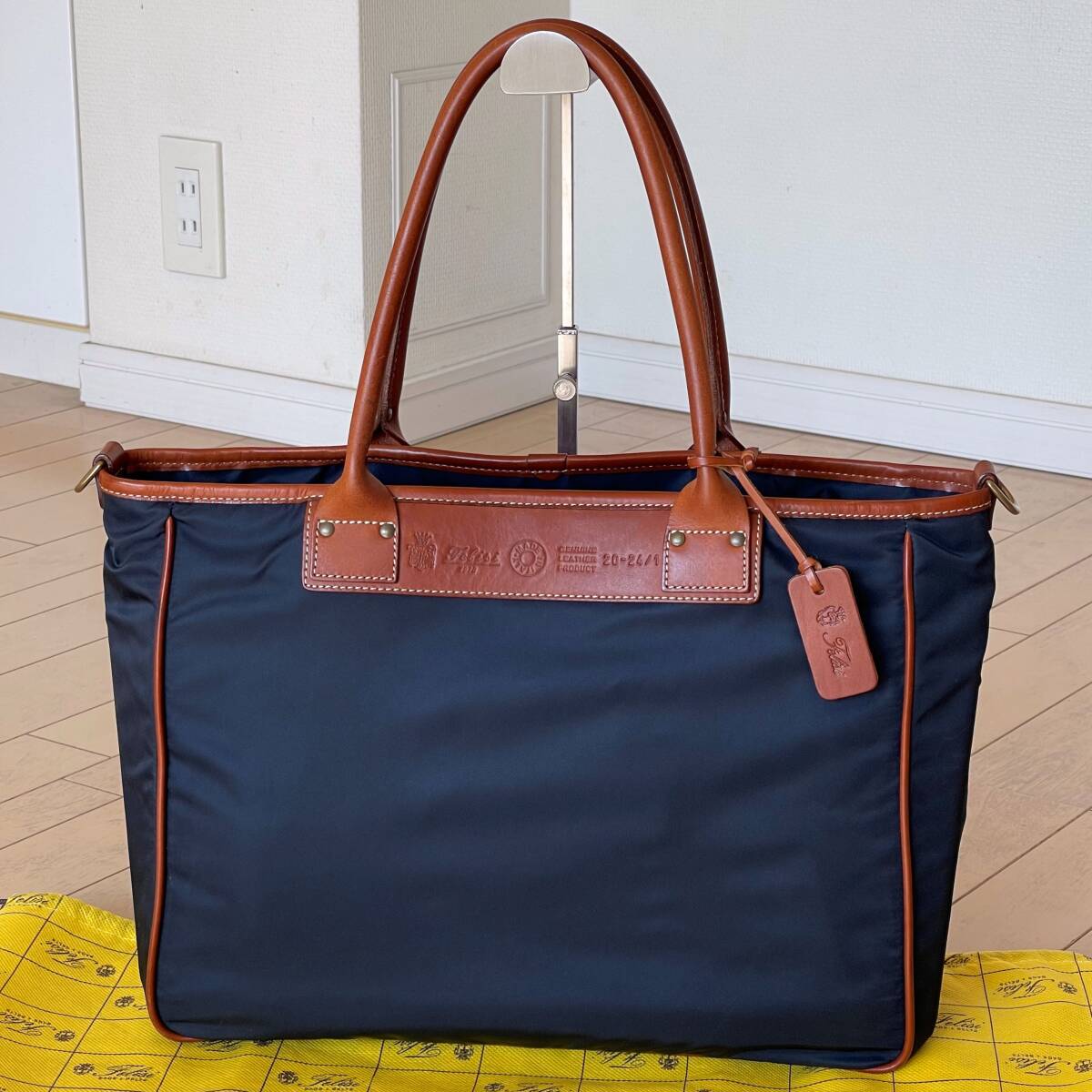 【美品・定価86,900円】フェリージ 20-24/1/ds ネイビー_画像2