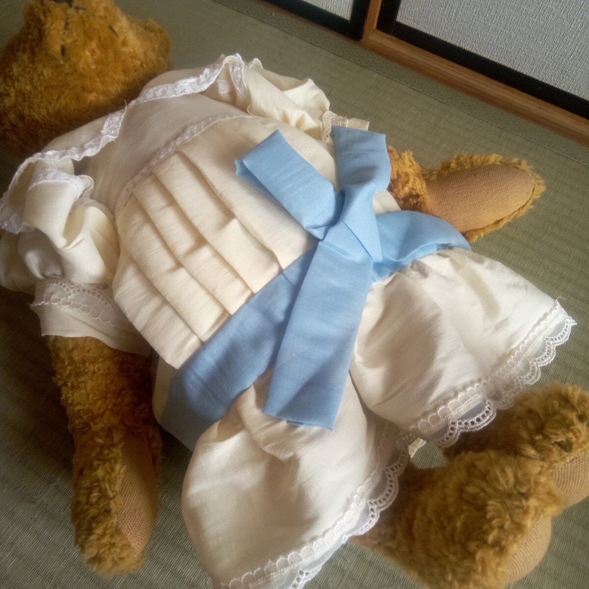 テディベアのドレス&小さなベア2体_画像3