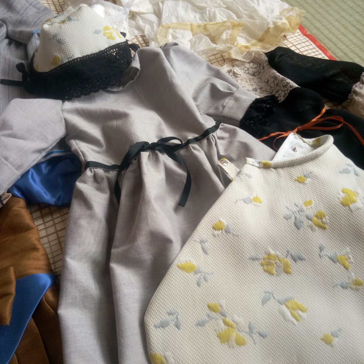 ビスクドレス7　帽子関係3　ケープ1　つけ襟1_画像7