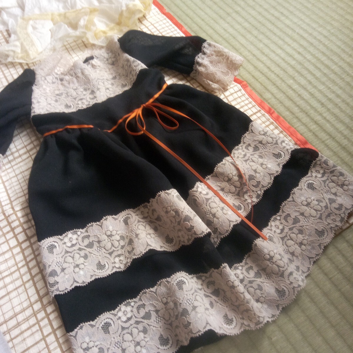 ビスクドレス7　帽子関係3　ケープ1　つけ襟1_画像8