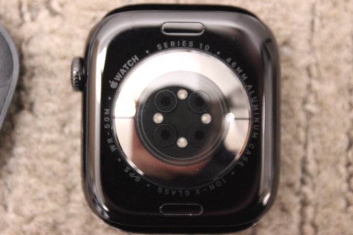 * Apple часы Series 10(GPS модель ) 46mm jet черный спорт частота - S/M MWWQ3J/A A2999 выставленный товар прекрасный товар *