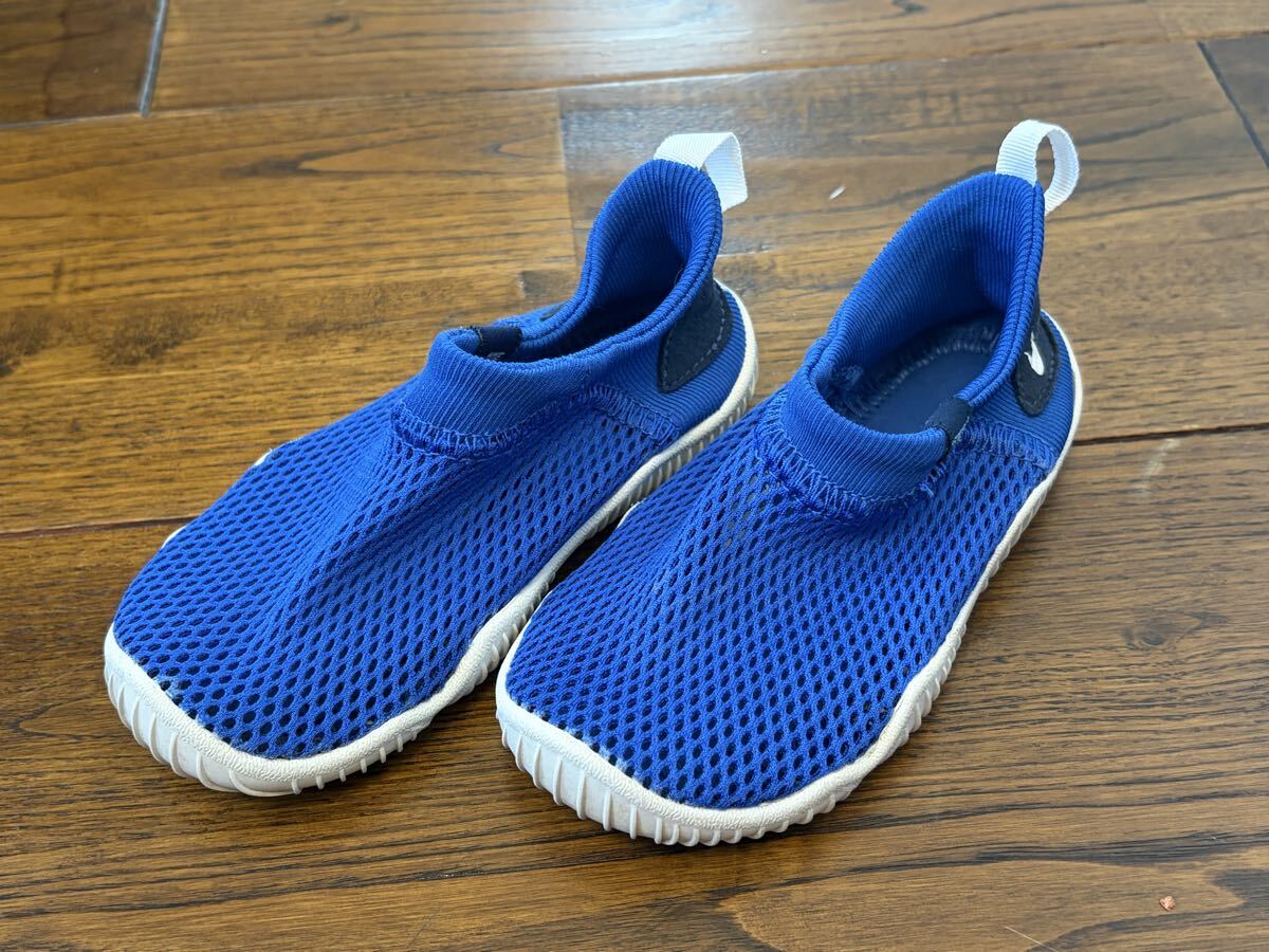 Nike メッシュサンダル ブルー 14cm マリンシューズ キッズ サンダル アウトドア 子供 ウォーターシューズ アクアシューズ_画像1