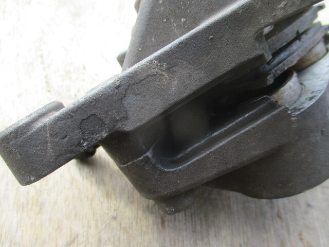 スズキ　RGV250Γ　VJ21A　純正左側フロントブレーキキャリパー　ブレーキキャリパー(L) トキコ　4ポットキャリパー　ガンマ　GSXR　旧車_画像7